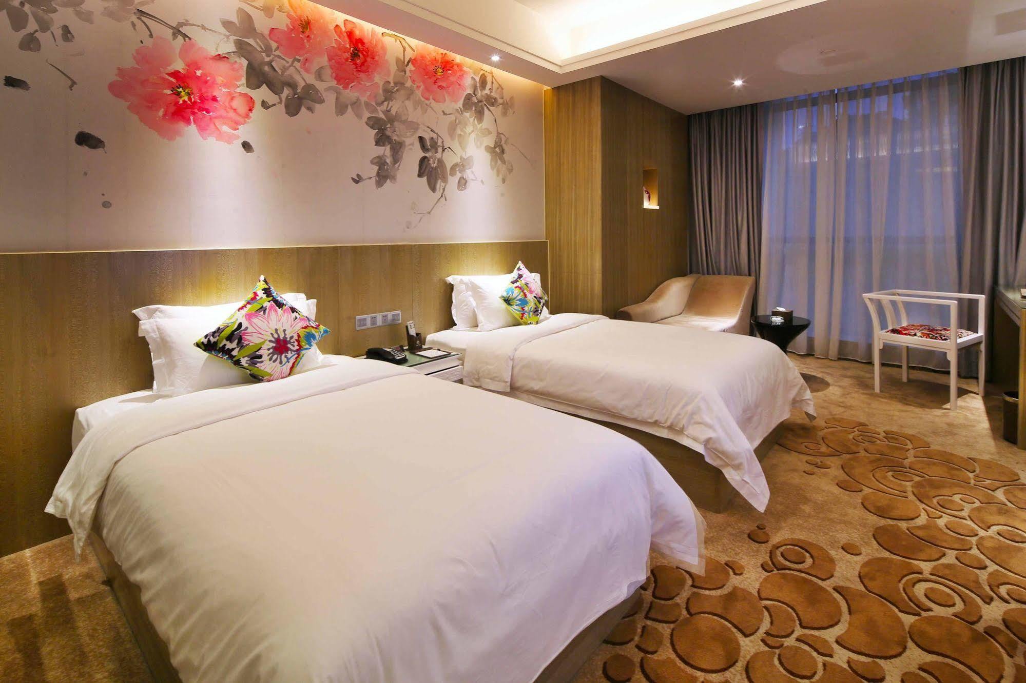 Paco Hotel Tаojin Metro Guangzhou - Free Shuttle Bus For Centen Fair Exterior foto