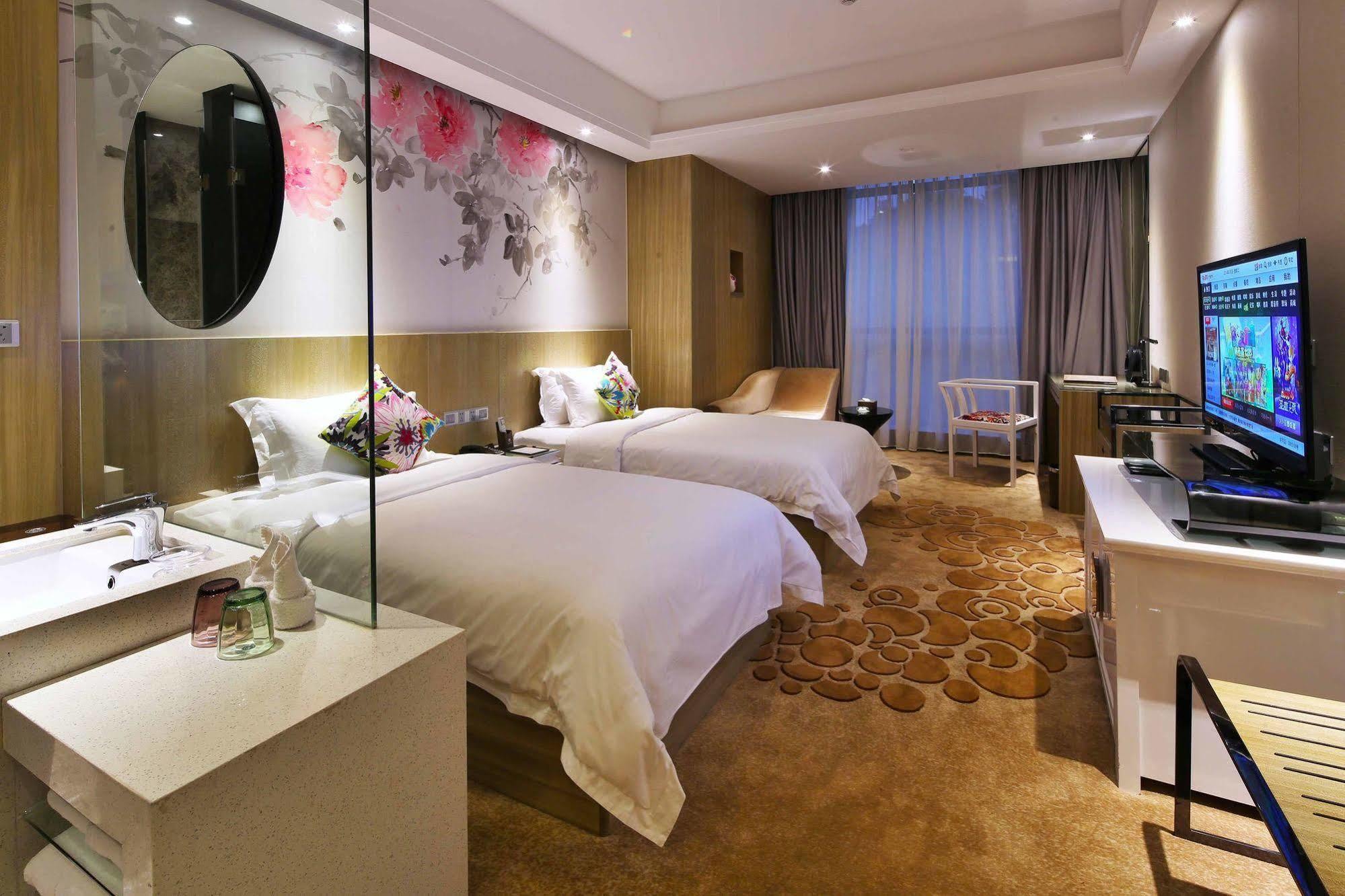 Paco Hotel Tаojin Metro Guangzhou - Free Shuttle Bus For Centen Fair Exterior foto